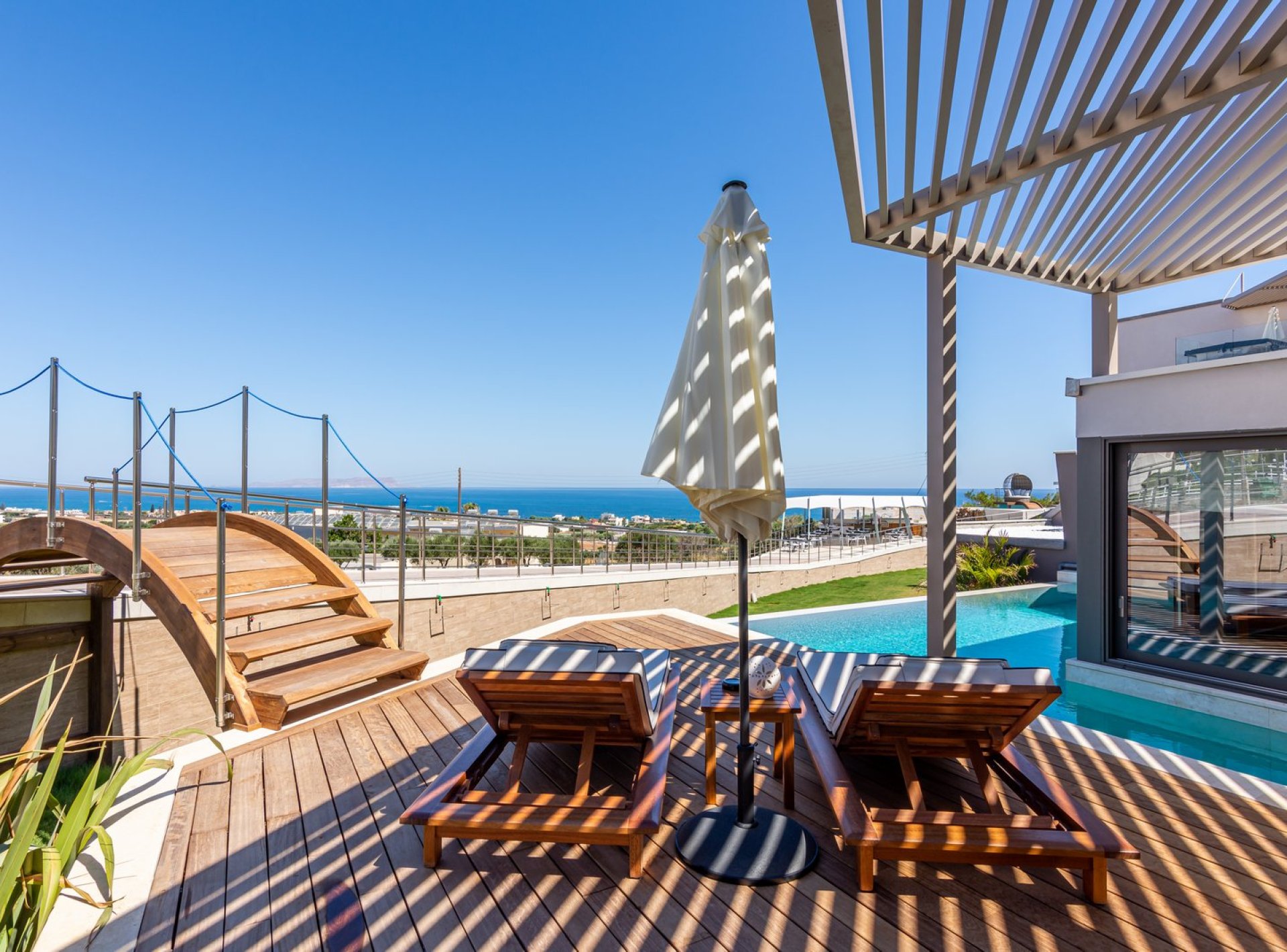 ISholidays Divine - 1 Bedroom Sea View Villa with Private Pool