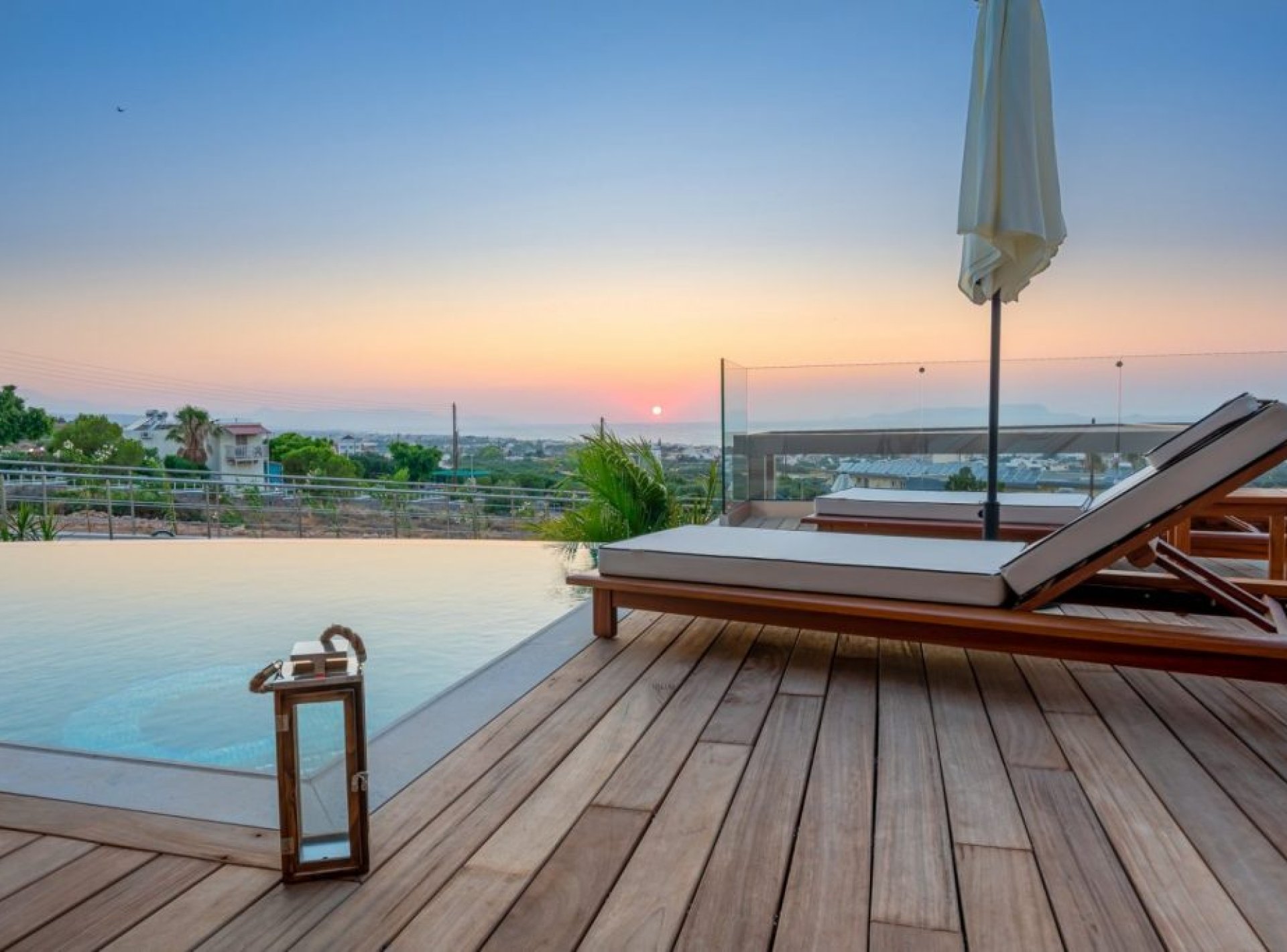 ISholidays Delight - 2 Bedrooms Sea View Villa with Private Pool