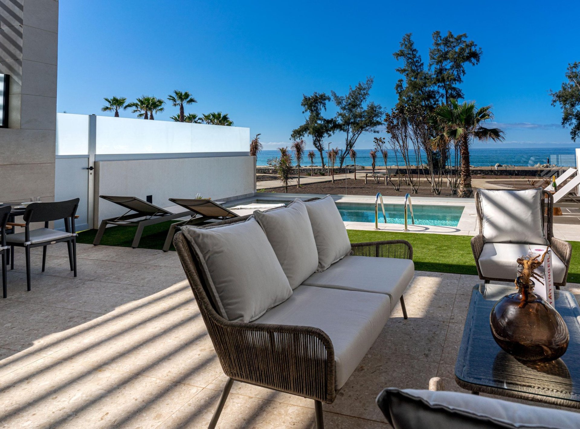 ISholidays Santa Agueda, Casa 3 dormitorios Ocean front, piscina privada frente al océano